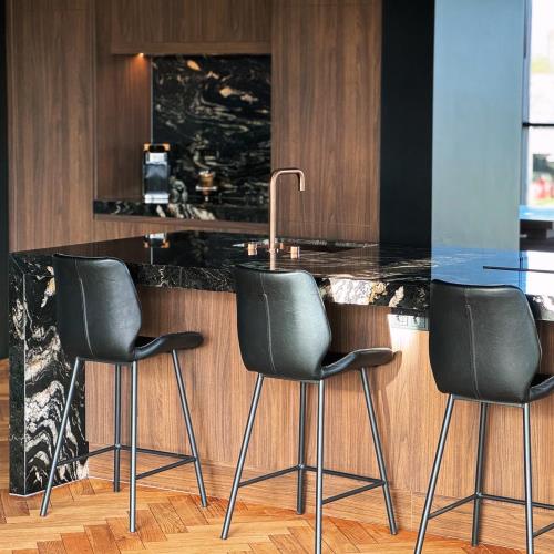 Keukentafel marmer zwart wit