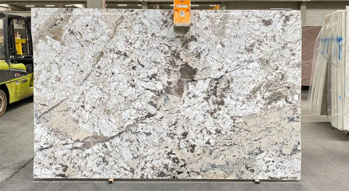 Patagonia White Poli